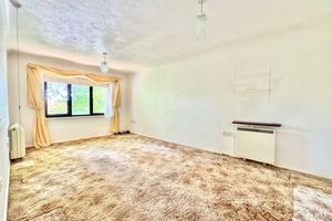 Lounge - click for photo gallery